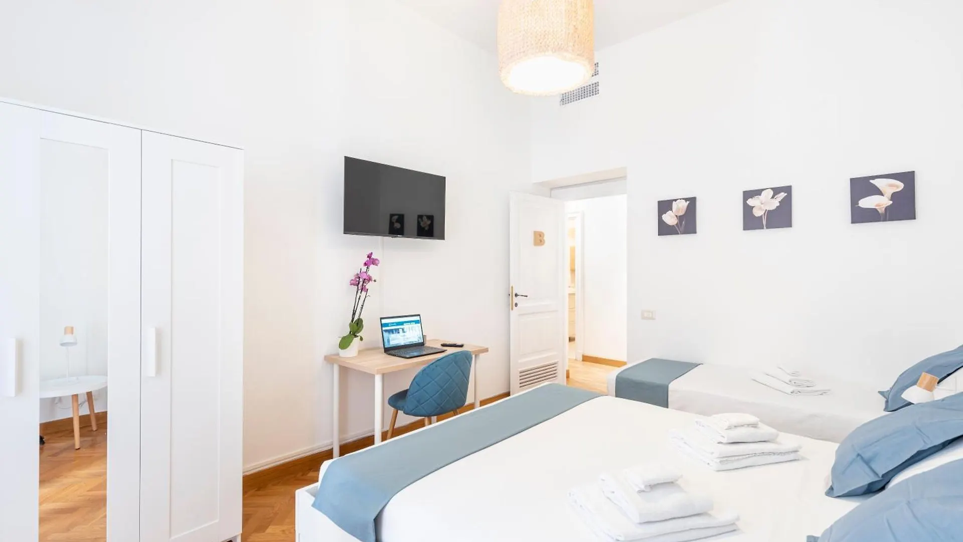 Hostly - Michelangelo Suite Midtown-Center Of Rome 0*,  Italy